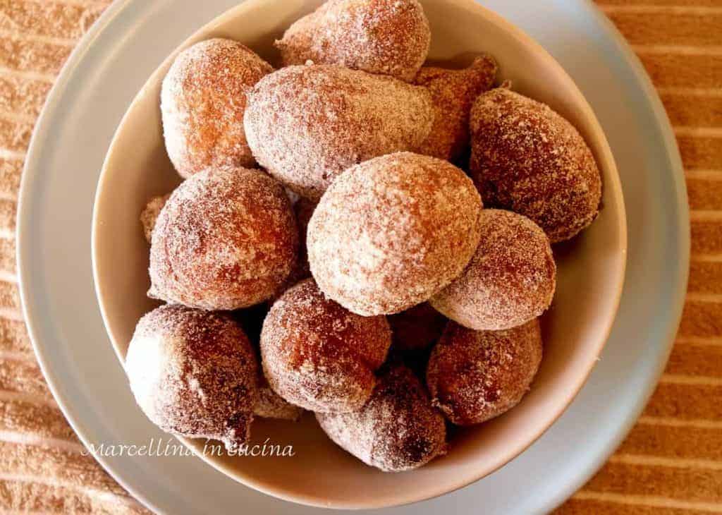 Nigerian puff puff